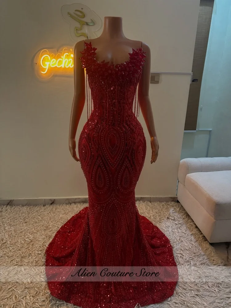 Luxury Red Diamonds Prom Dress For Black Girls Crystal Beads Gems Tassels Party Dress Wedding Reception Gowns Customized