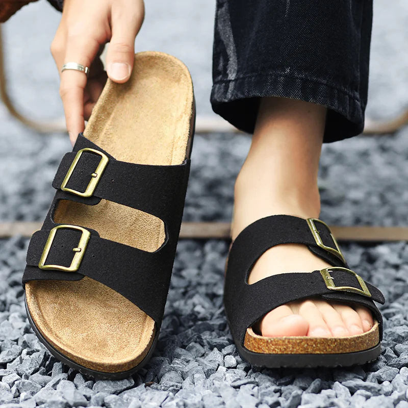 New Leather Men Sandals Summer Men\'s Sandals Women Slippers Outdoor Beach Lightweight Zapatos Hombre Durable Non-Slip Footwears