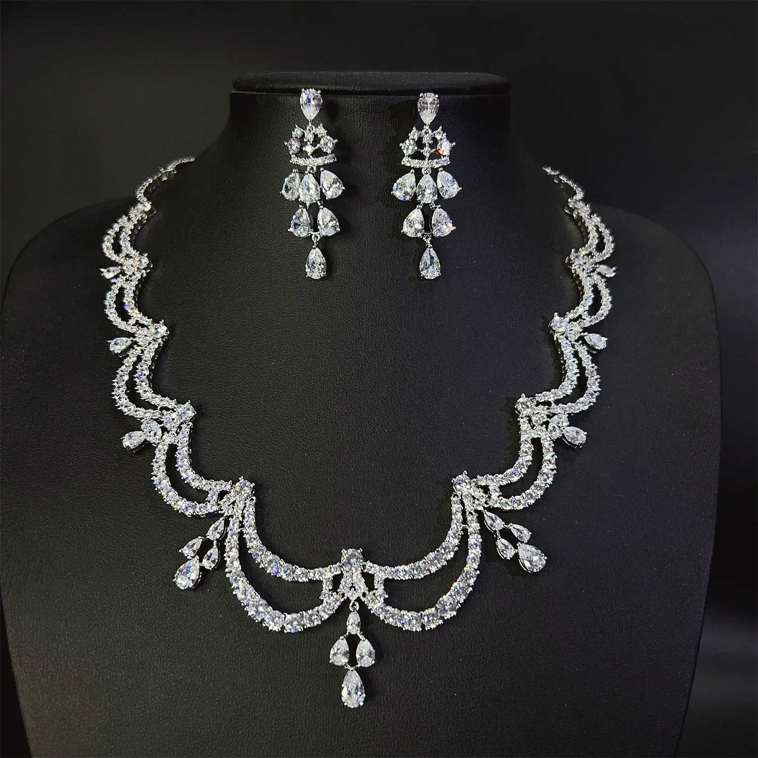 Alta sensação luz luxo jóias colar brincos 2 peças conjunto saudita casamento baile de formatura vestido feminino presente do feriado banquete M-612