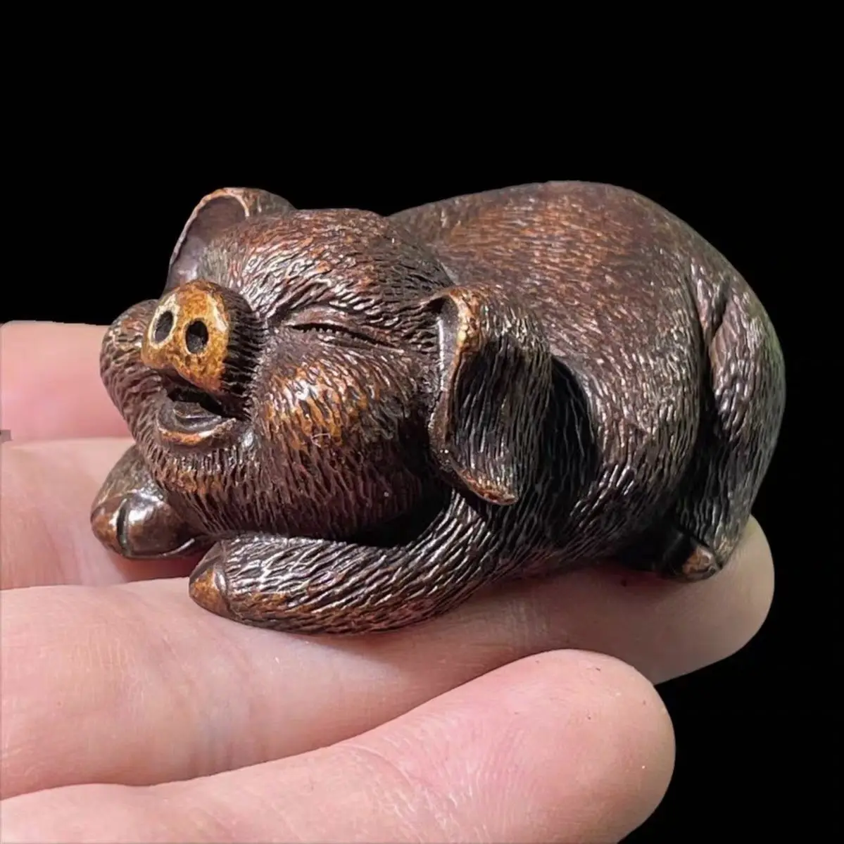 Zodiac pig fortune pig laughing pig  Statue Sculpture Figurines Home Garden Decoration Statues For House ﻿