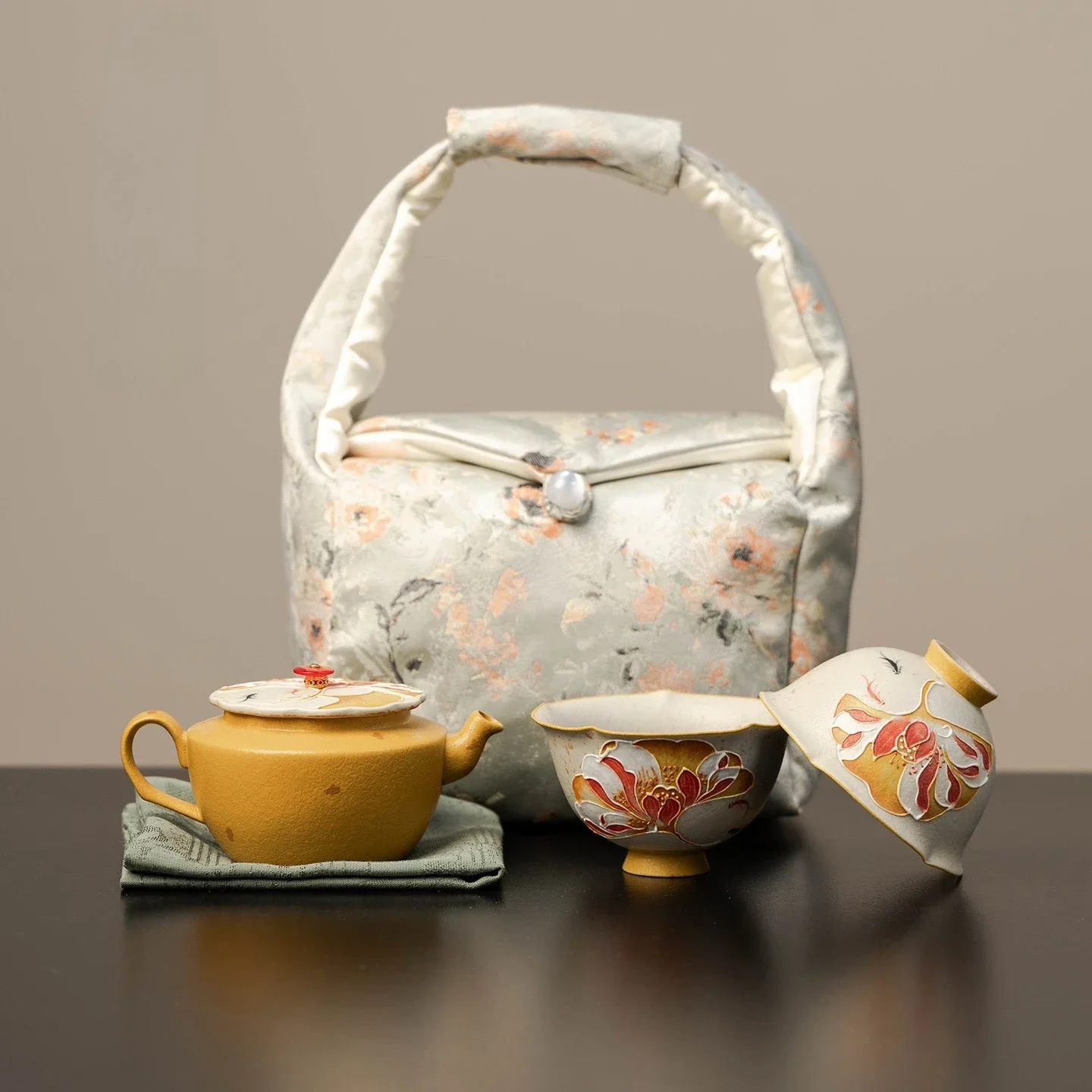 Hand-painted Ginkgo Outdoor Portable Travel Tea Set 1 Pot 2 Cups Storage Bag Camping Picnic Tea Set High-end Souvenir Decoration
