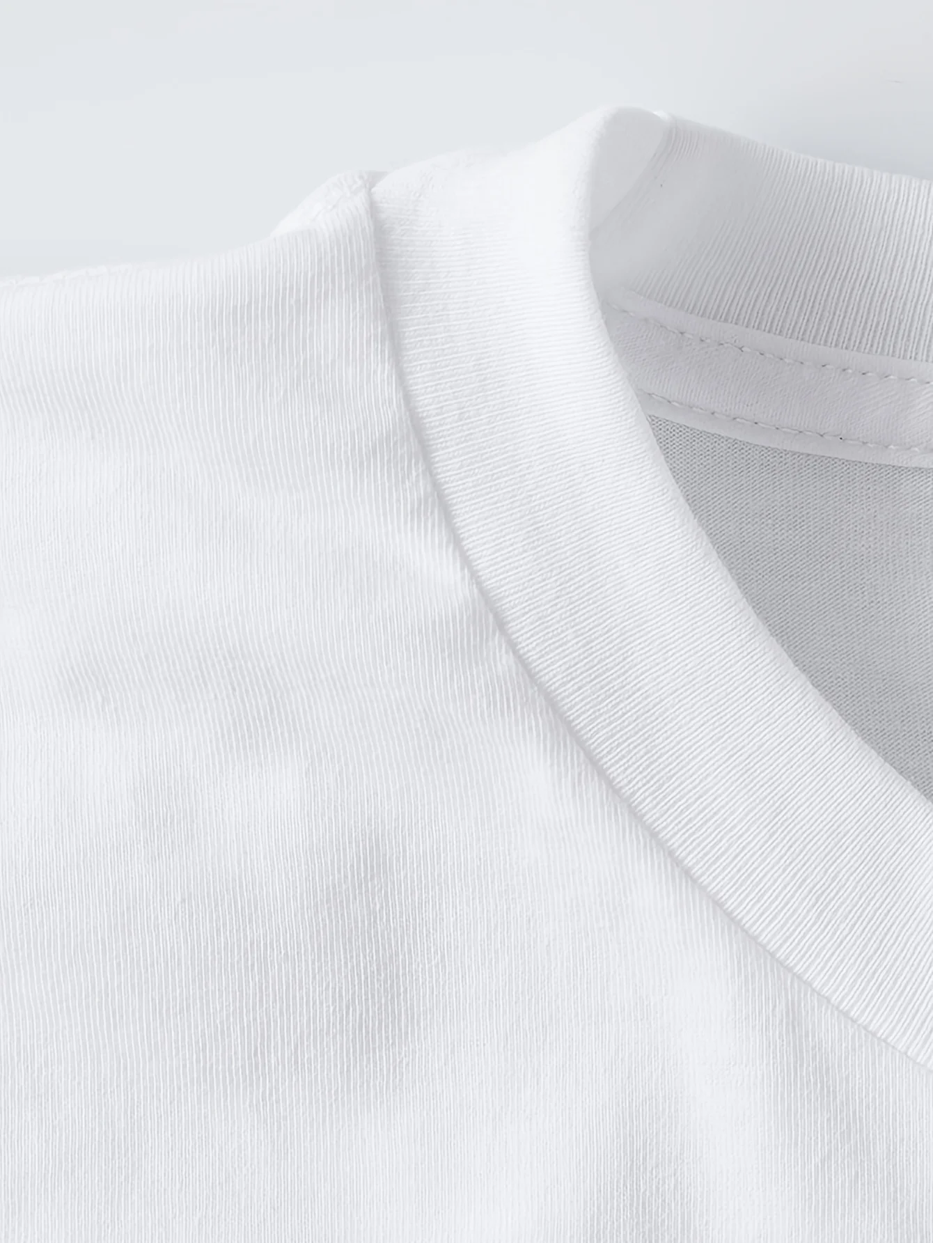 เสื้อยืดแขนสั้นพิมพ์ลายผีเสื้อสีฟ้าชวนฝัน เสื้อฤดูร้อนอเนกประสงค์เหมาะสำหรับคู่รัก