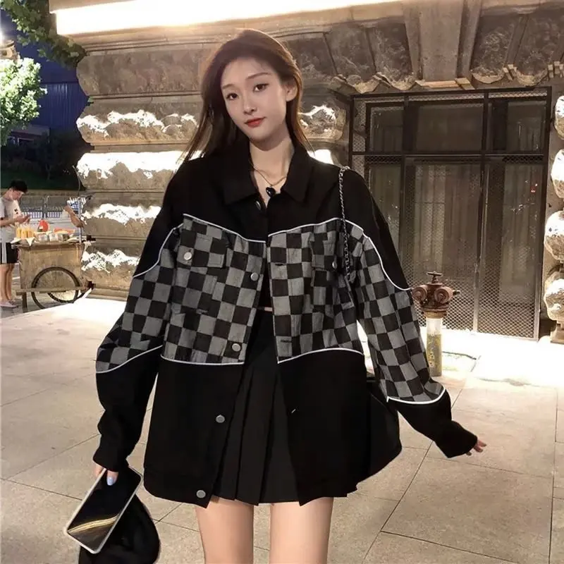 Women's Loose-fit Denim Jacket Chessboard pattern splicing Trendy Petite Size Korean Style Fashionable Women's jacket outdoor co