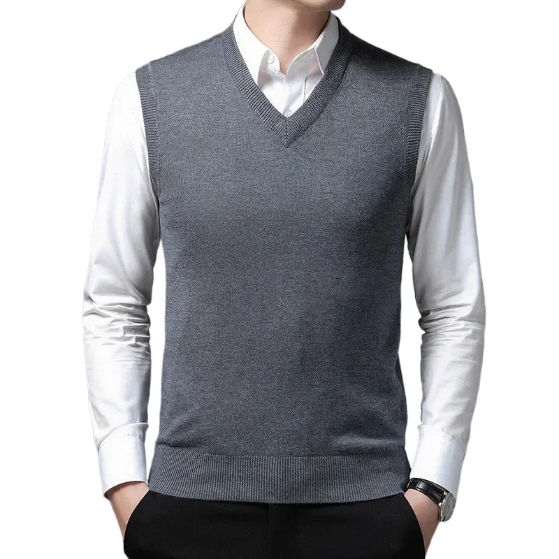 New Men's  Business Casual Outer Wear Warm Sleeveless Sweater Vest  Men's Knitted Tops