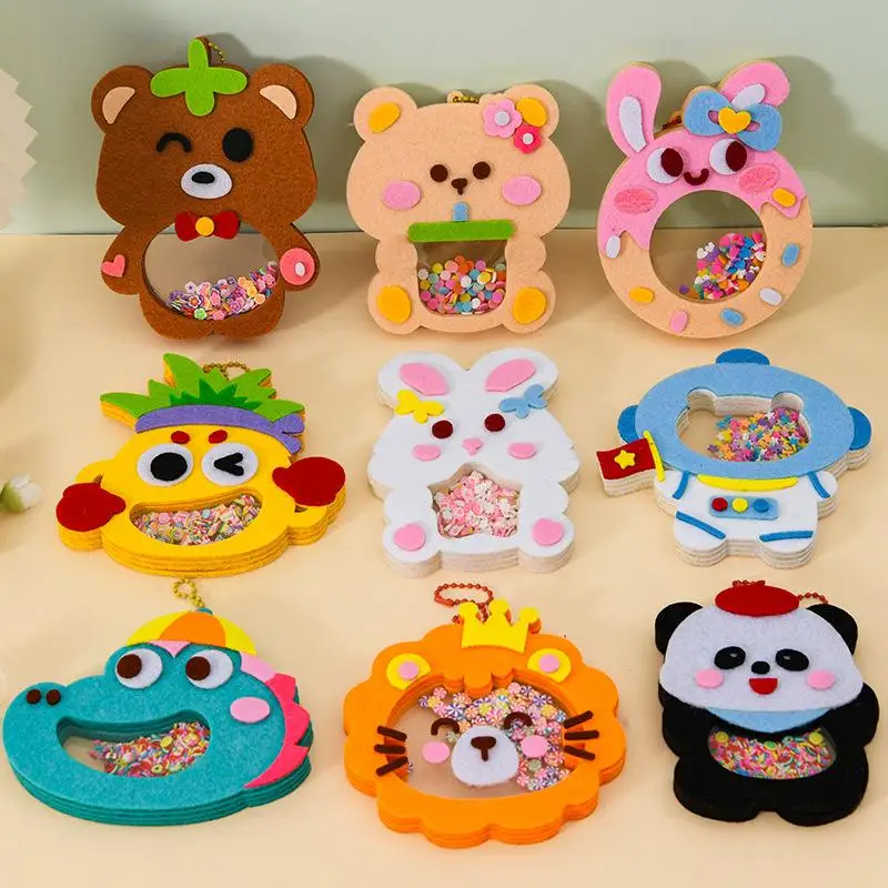 XM 4PCS Vlies Shaker Puzzle Spielzeug Cartoon Shake Anhänger Zufällige Handgemachte Handwerk Material Kits Kinder Einfach Zu Kleben Zubehör