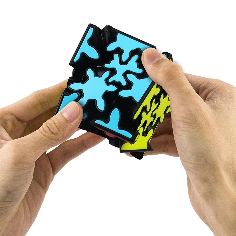 QIYI Crazy Gear  Magic Puzzle Cube Toy Stickerless WholeSale Price Easy Learning Smart Wisdom Cubo Magico Magic Photo Cube