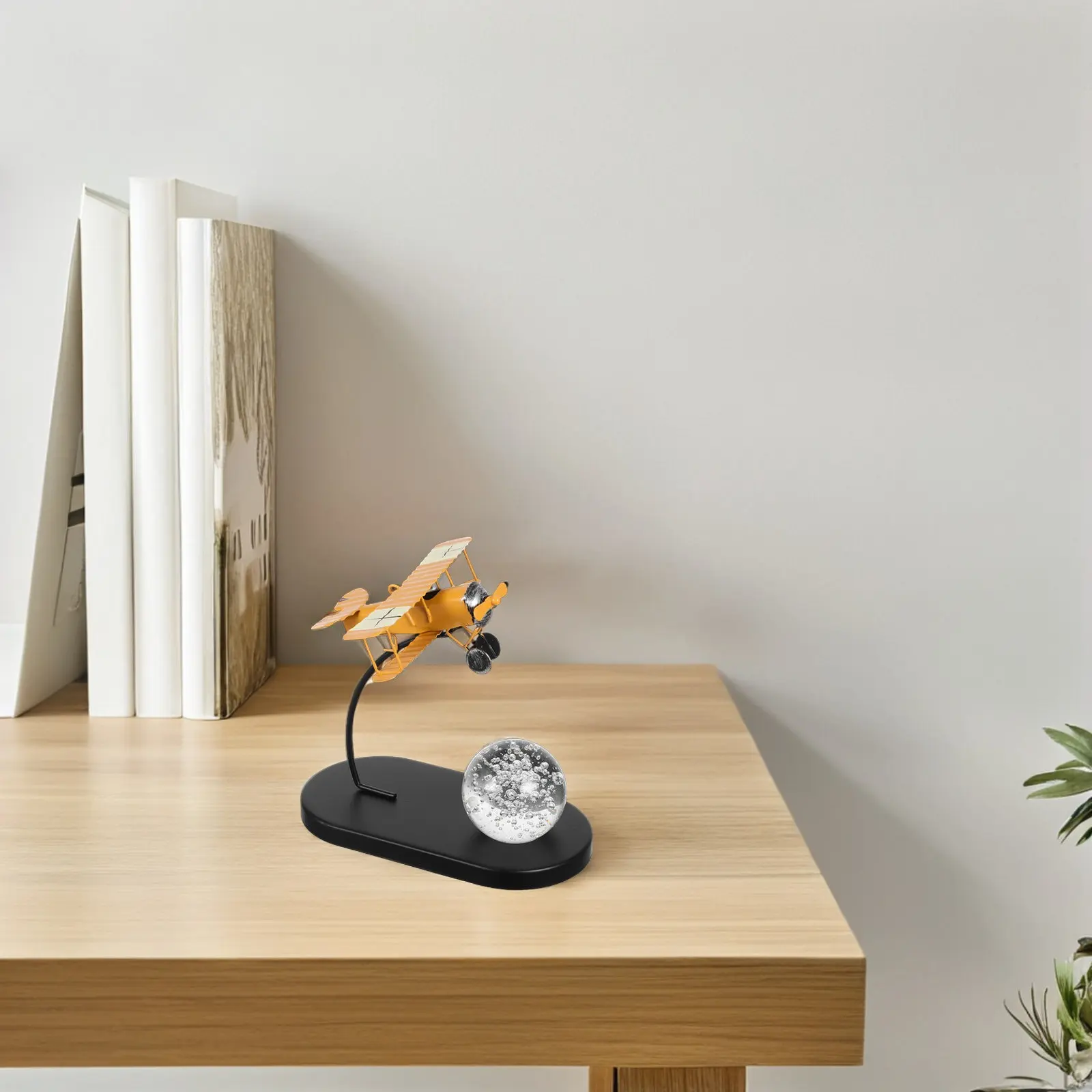 

Миниатюрный ретро-самолет из металла, винтажное украшение ручной работы, настольный декор, предмет интерьера, реквизит для фотосъемки