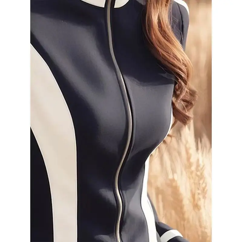 Black White Contrast Casual Zipper Hoodie Women Shirts Spring Autumn 2025 Korean Fashion Stand Collar Slim Jacket Office Lady