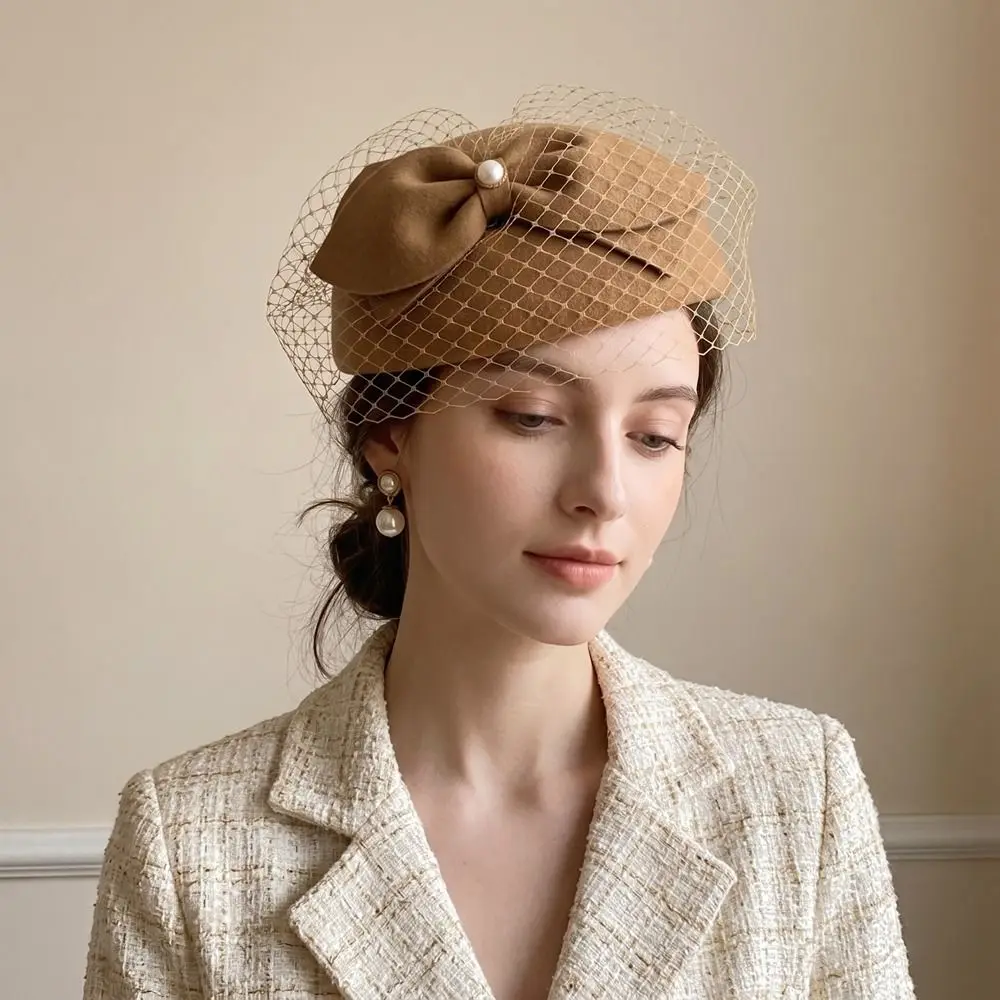 Uniform Stewardess Hat French Style Bow Fedora Hat Fedoras Elegant Mesh Topper Hat Pearls Dome Medicine Box Hat Performances