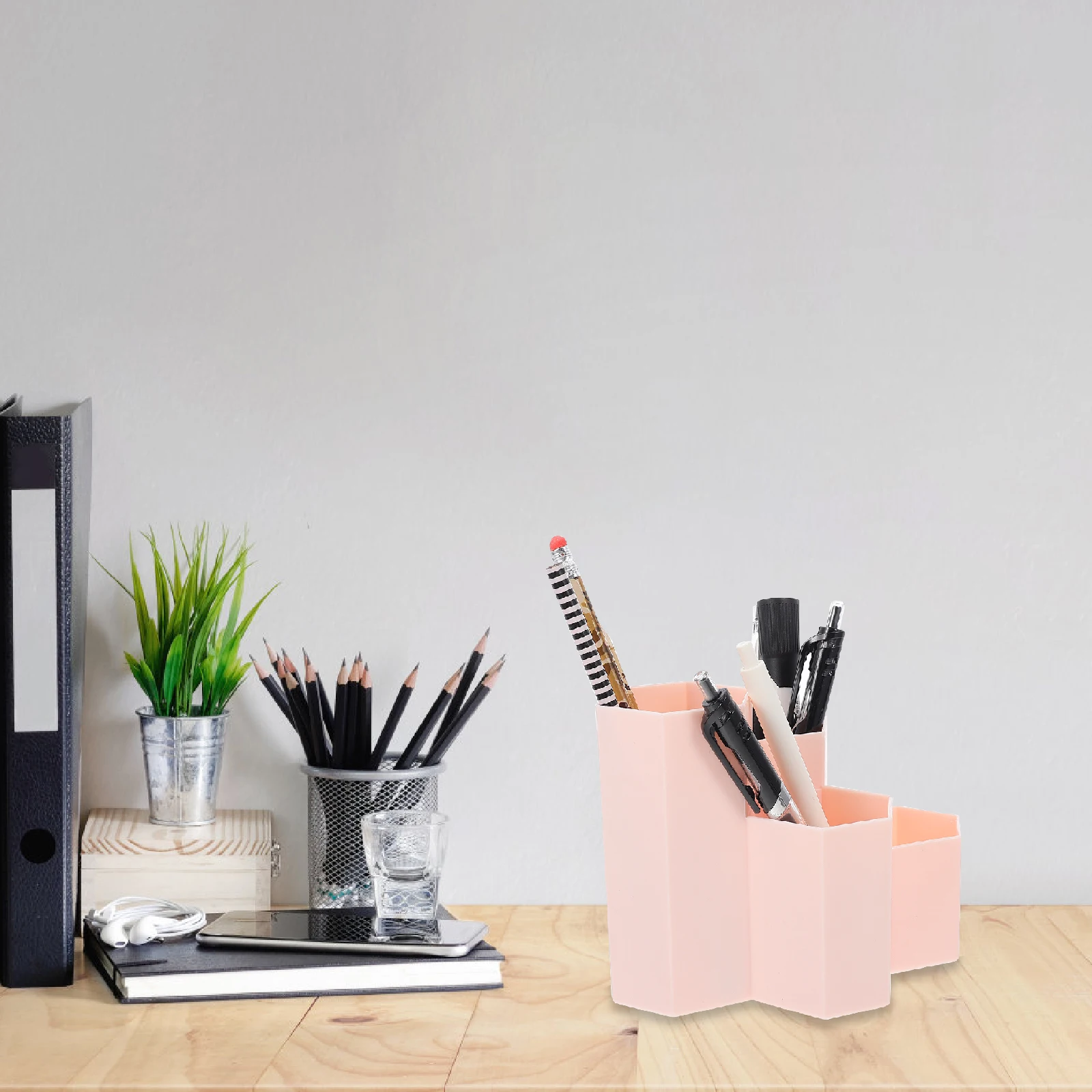 

Makeup Brush Holder Pen ganizers Desktop Vanity Storage Baskets Pp Office Home Holders Study School Library Bedroom Practical