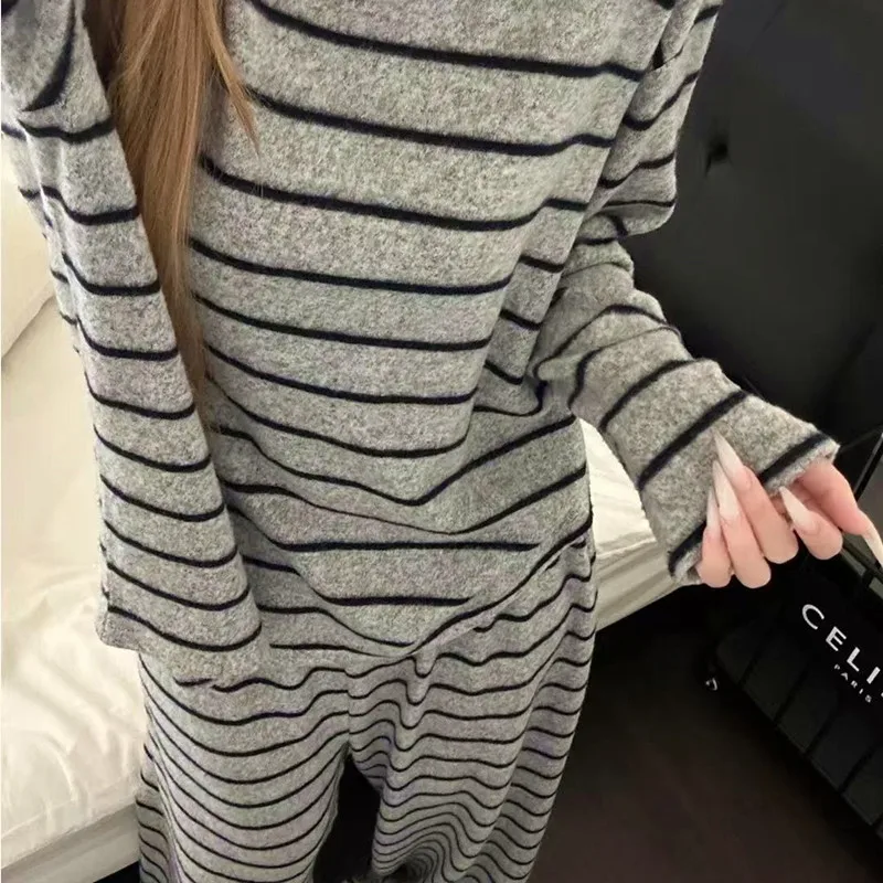 De Velvet Thick Warm Women's Pajamas Casual Sleepwear Set Autumn Winter Fashion Striped Long Sleeve Home Suit For Women Pijama