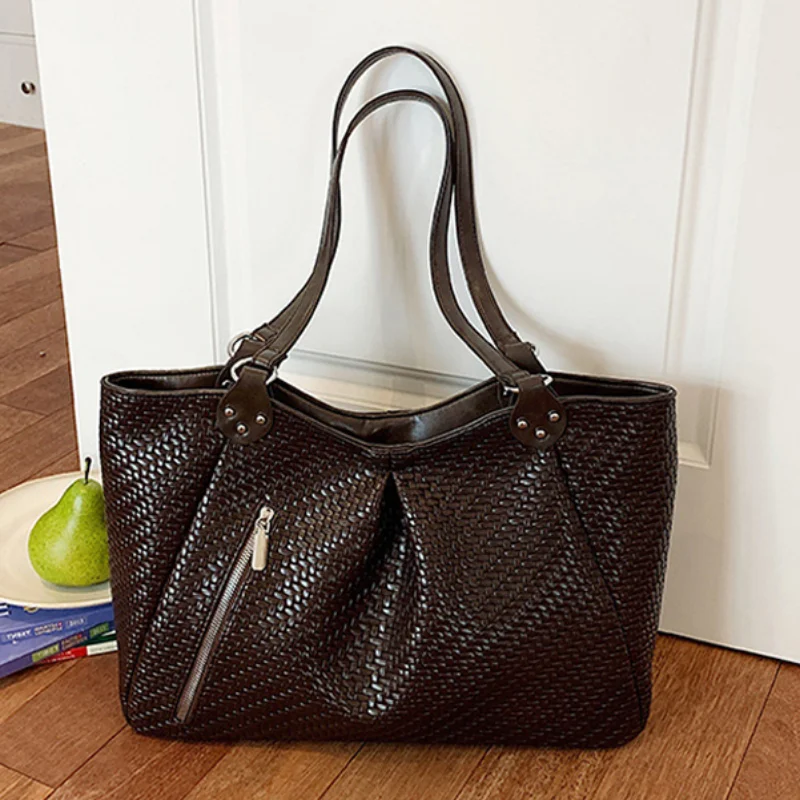 Retro Woven Women's Shoulder Bag Large-capacity Woven Pu Leather Tote Korean Solid Color Minimalist Casual Zippered Commuter Bag
