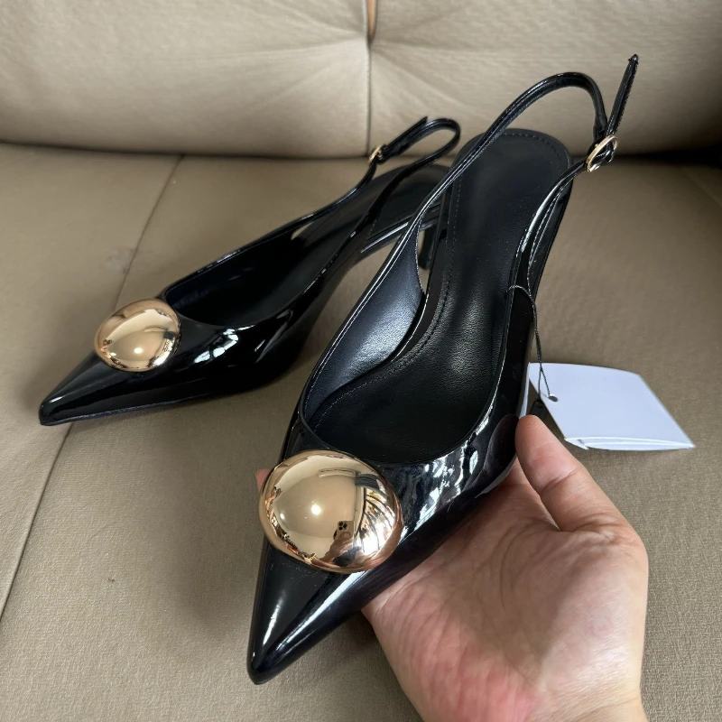 

Luxury Metal Decorate Kitten Heel Design Pump Women Fashion Pointed Toe Back Strap Buckle Dress Shoe Elegant Shallow Office Shoe