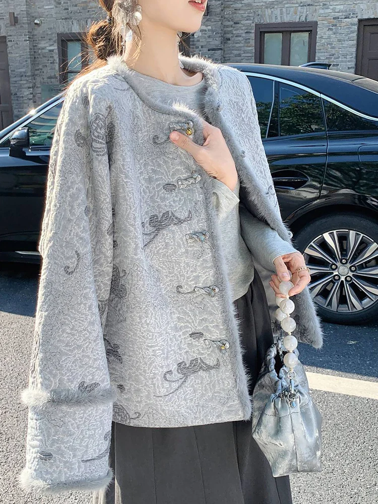 

Новая китайская женская высококачественная ретро-куртка из хлопка с меховыми вставками и пуговицами, текстура «Sle Texture Sensation Emed Jaet»