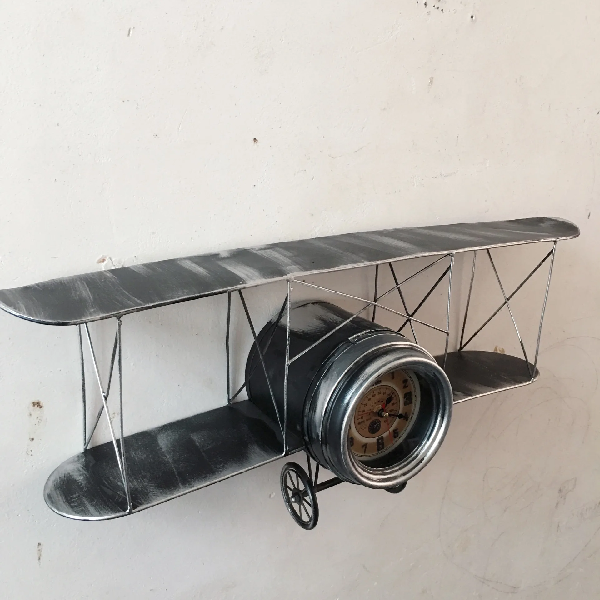 retro aircraft model rack, wall decoration, wall hanging propeller clock, creative wrought iron wall storage