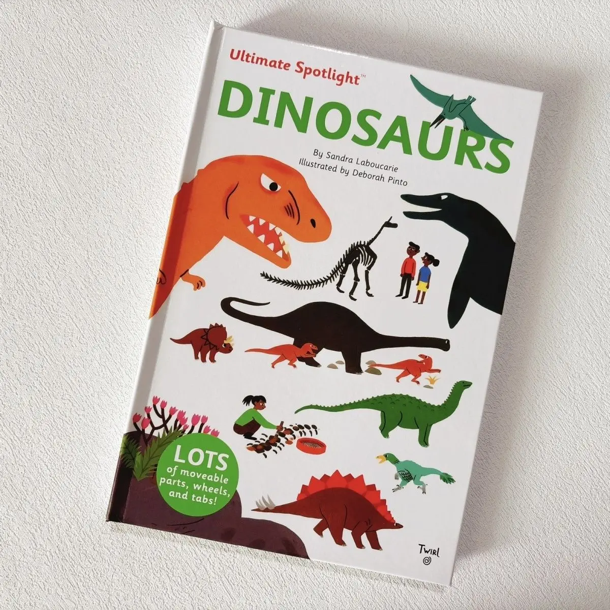 

Прожектор Динозавры Детская развлекательная научно-популярнизация и просветительская серия комиксов.