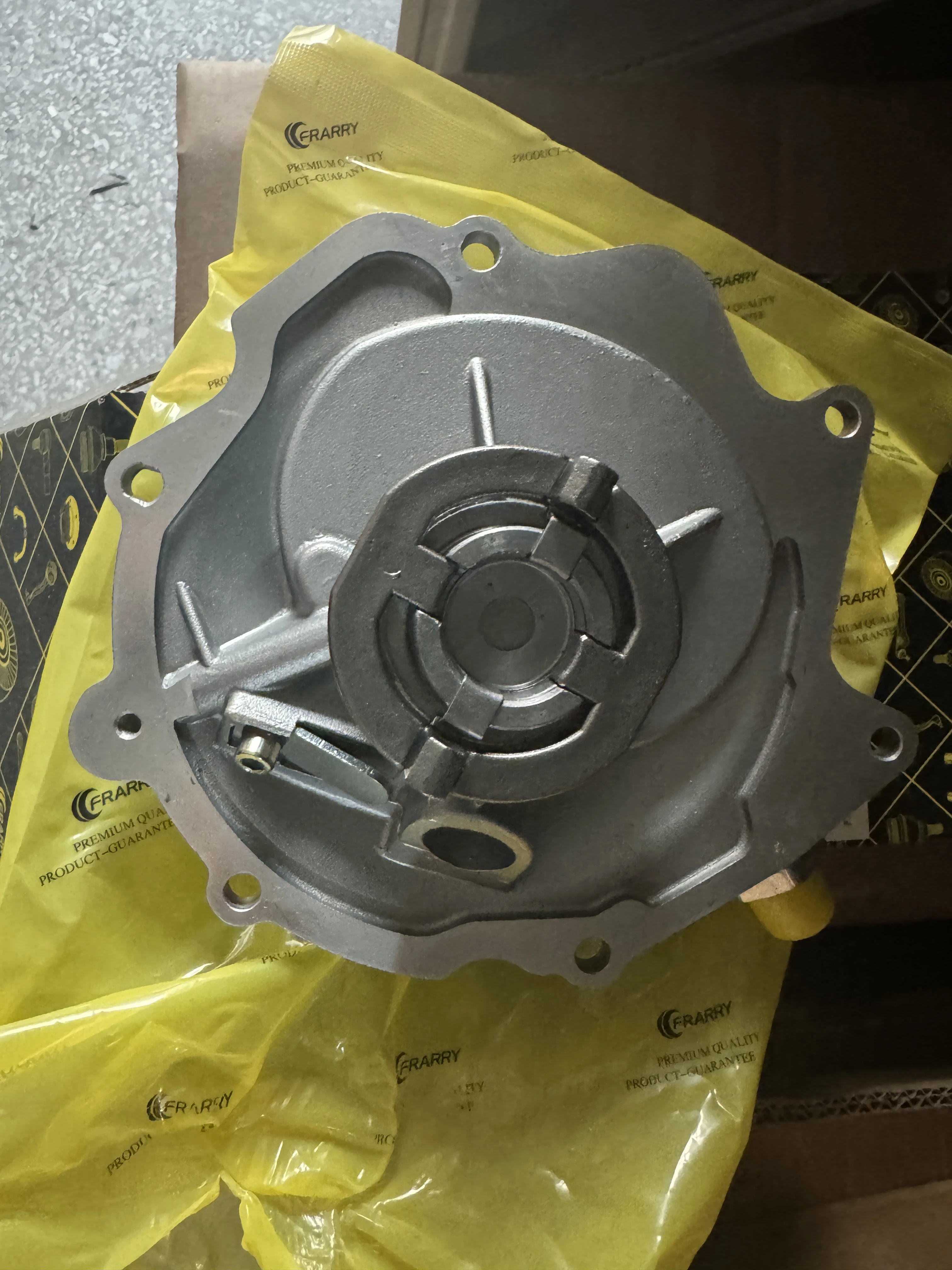 

Frarry — Вакуумный насос 0002303865 0002304365 для Sprinter 210 D 212 D 310 D 312 D 410 D 412D