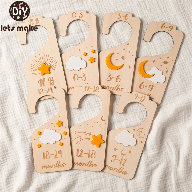 Baby Wooden Milestone 0-12 Monthly Milestone Card Newborn Baby Coat Hanger Photo Accessories Photography Prop Birthing Gift