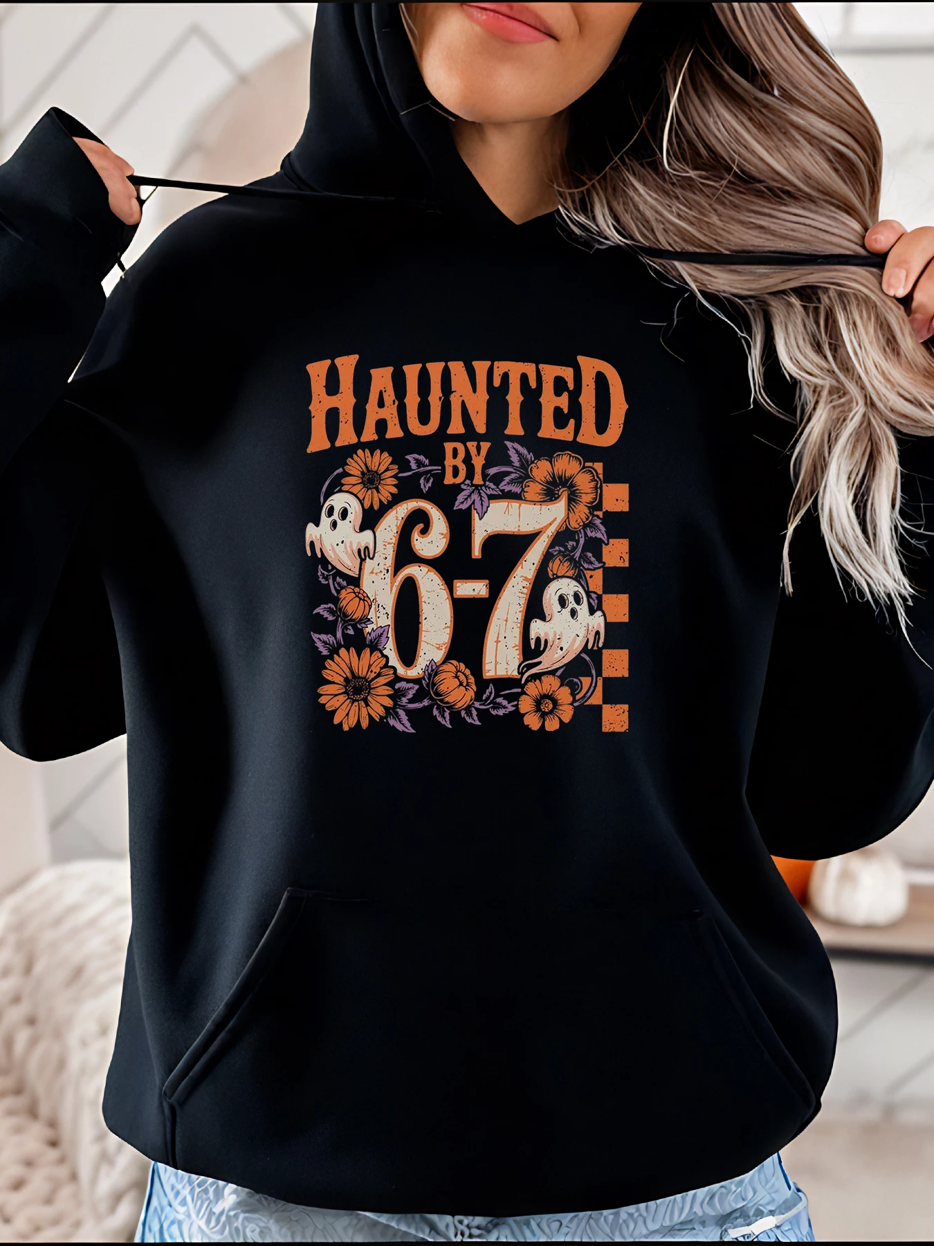 Haunted by 6-7 Sudadera con capucha con estampado de flores de fantasmas de Halloween para mujer, sudadera informal de otoño, jersey, ropa de calle acogedora para niñas
