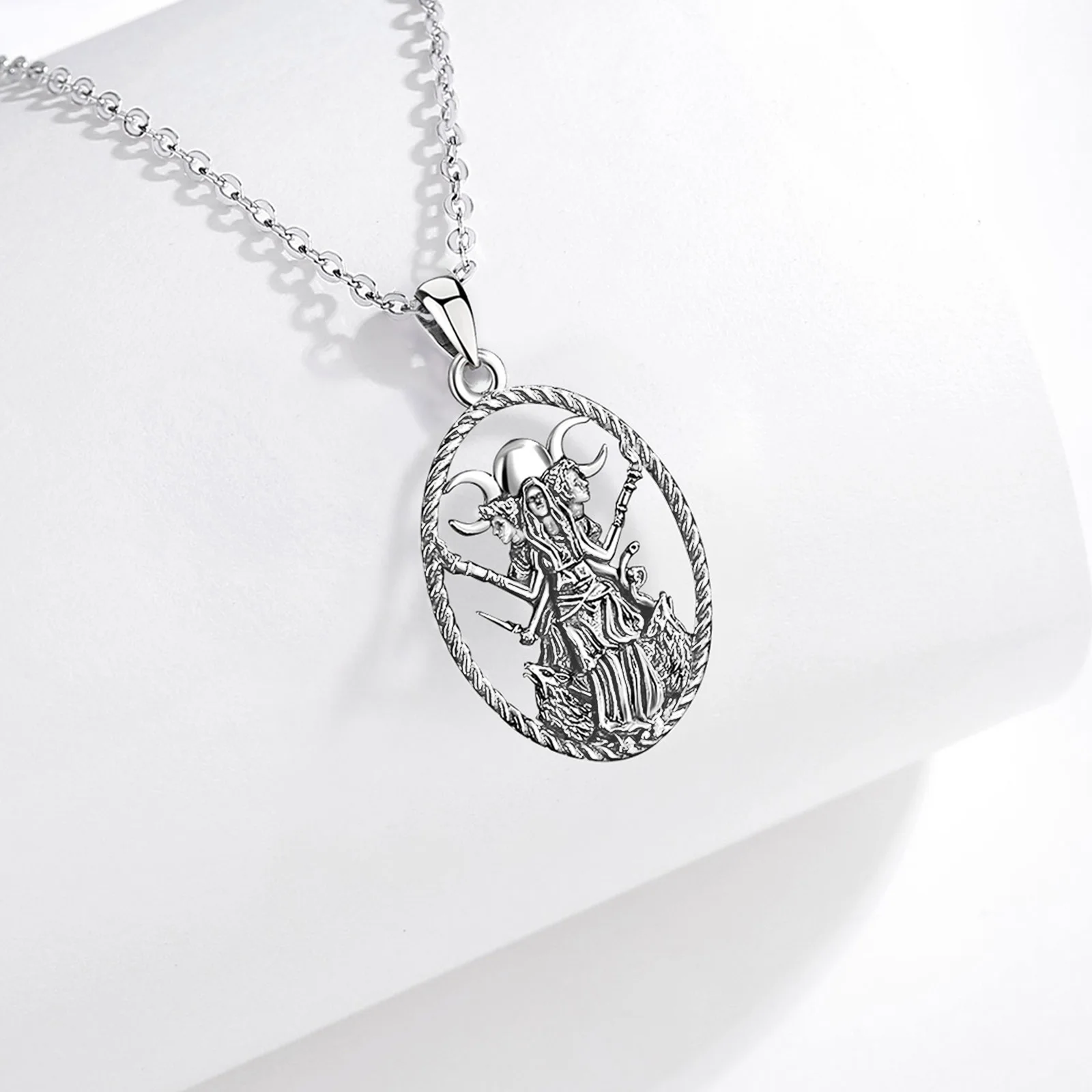 Eudora 925 Sterling Silver Triple Moon Goddess Necklace Dog Hecate Amulet Pendant vintage Triple Goddess Jewelry Personality Gif