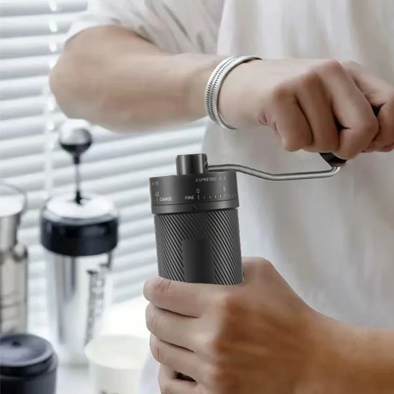 Hand-cranked coffee grinder with adjustable ceramic grinding core, portable manual coffee grinder, vintage light luxury home set