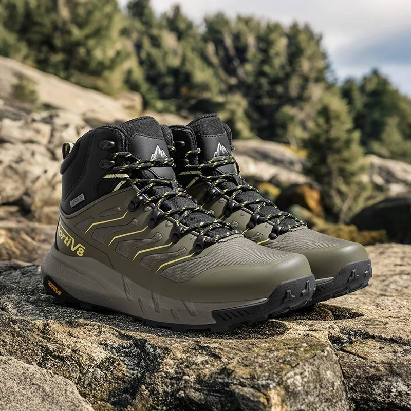 2025 Spring New Thick Bottom Sports Plate Shoes Casual Street Buckle Women's Sneakers Leather Rubber Shoes