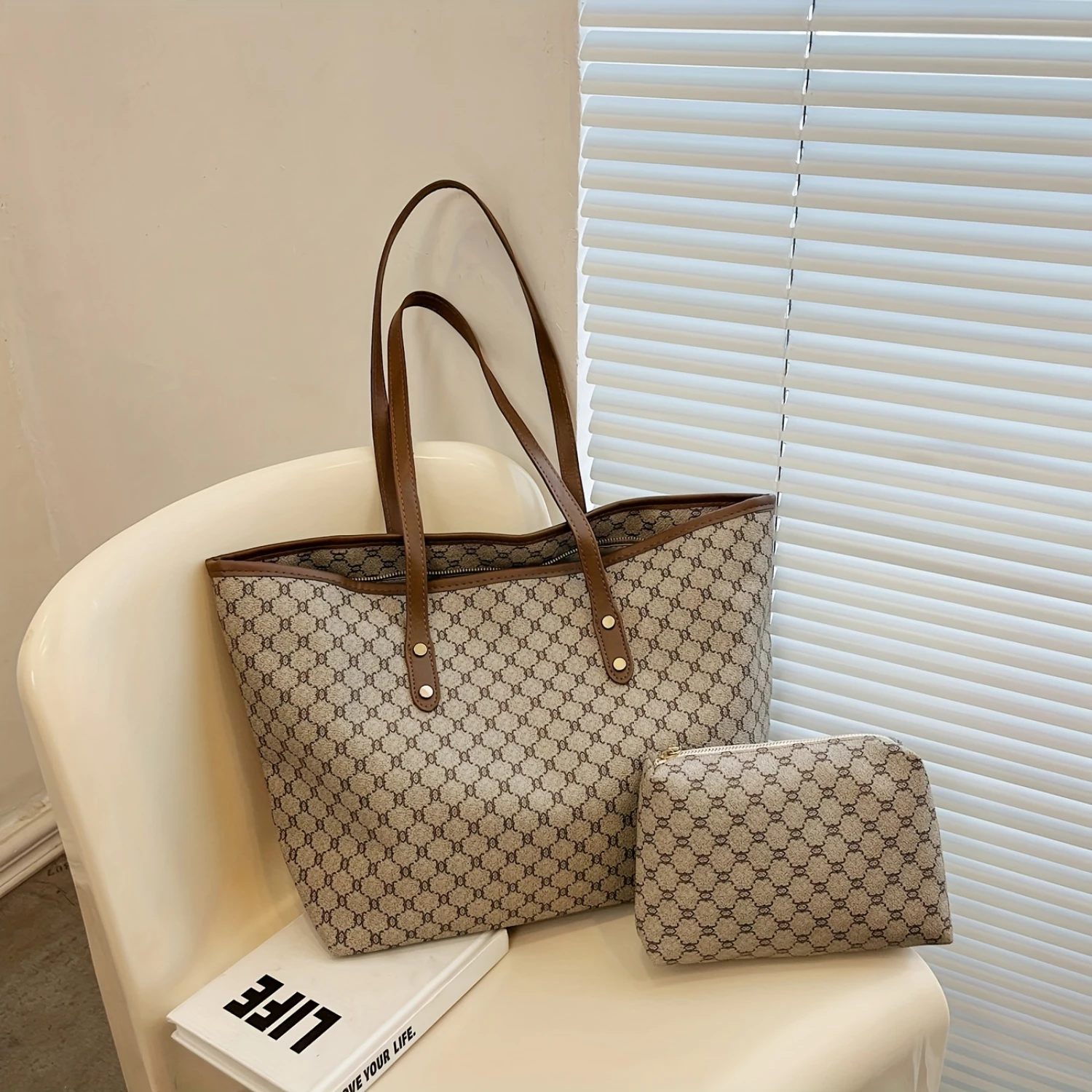 Geometric Pattern Tote Bag Set: Large Capacity Shoulder Bag with Clutch Inner Bag for Women (2pcs)