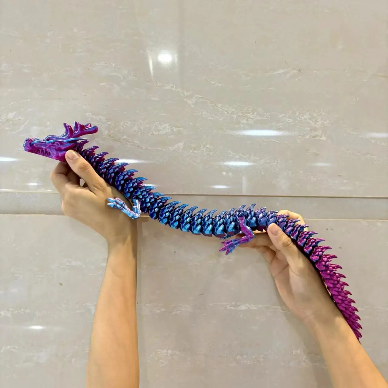 60cm/23,62 Zoll 3D-gedruckter Drache mit beweglichen Gelenken, Tiermodell, Dekoration für den Schreibtisch, Geschenk, Sammlerstück.