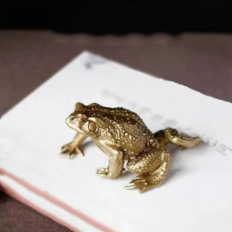 Feng Shui Copper Fortune Pocket Money Toad Brass Figurine Indoor Outdoor Decor Statue No Electricity Required