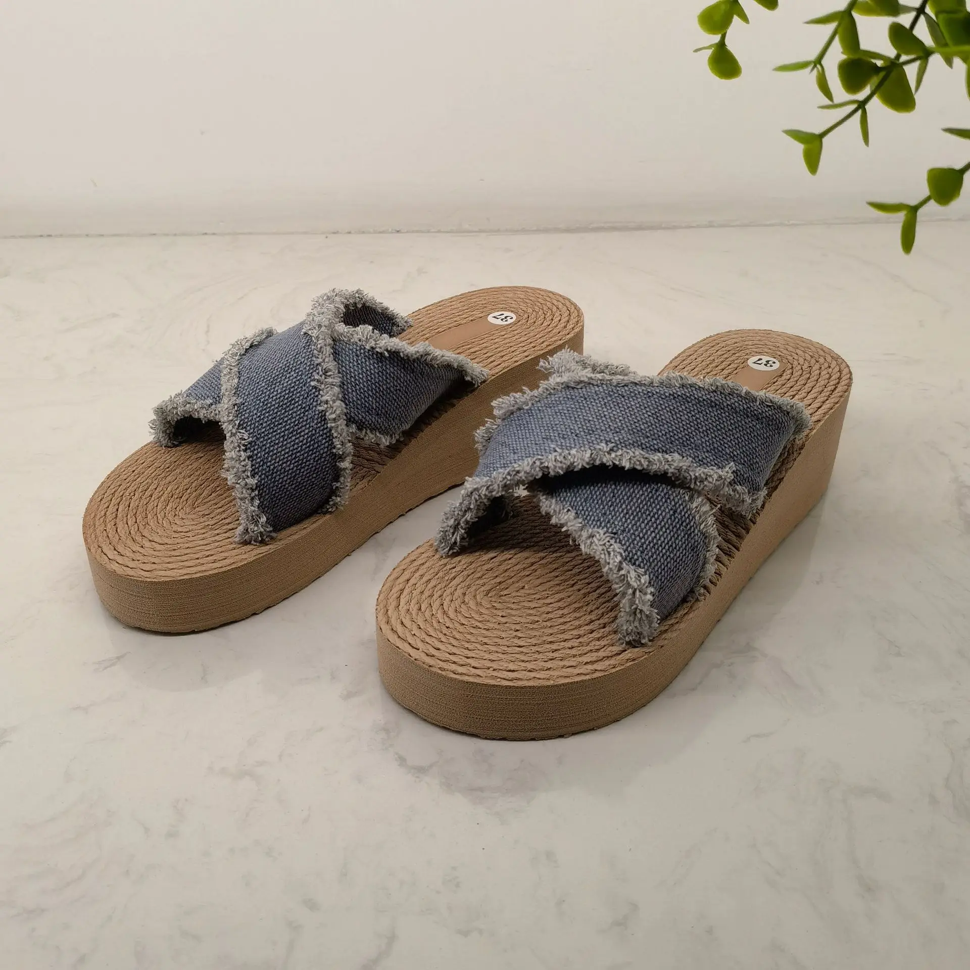 Comfortable Slope Heel Slippers Women Fashion Summer Shoes 2024 Denim Open Toe Slides Lady Cross Strap Flat Beach Sandals 35-40