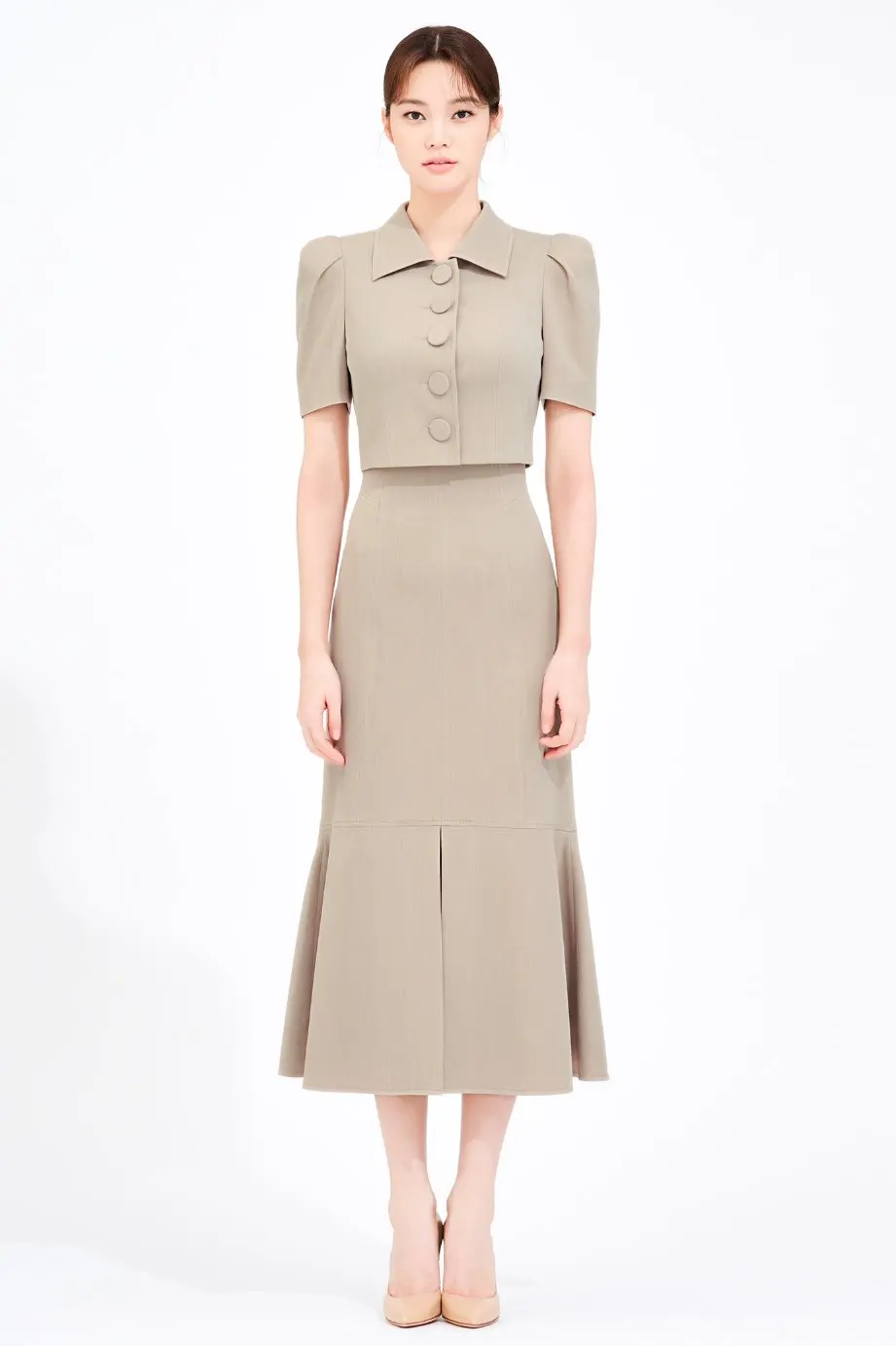 กระโปรงเอวสูงทรงเอ midi หรือชุดเซ็ตผู้หญิงสำหรับฤดูร้อน ทรงเข้ารูป แฟชั่นลำลองสำหรับผู้ใหญ่ ชุดลำลอง