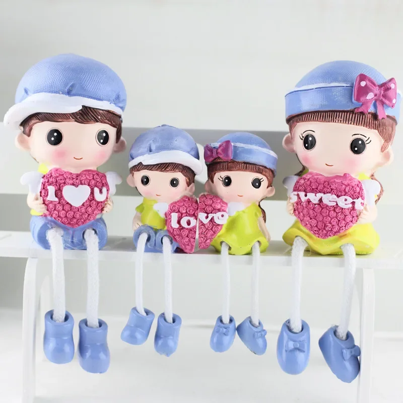 

Creative 4-People Love Family Dolls Home Furnishing Resin Characters Ornaments Home Decor Crafts