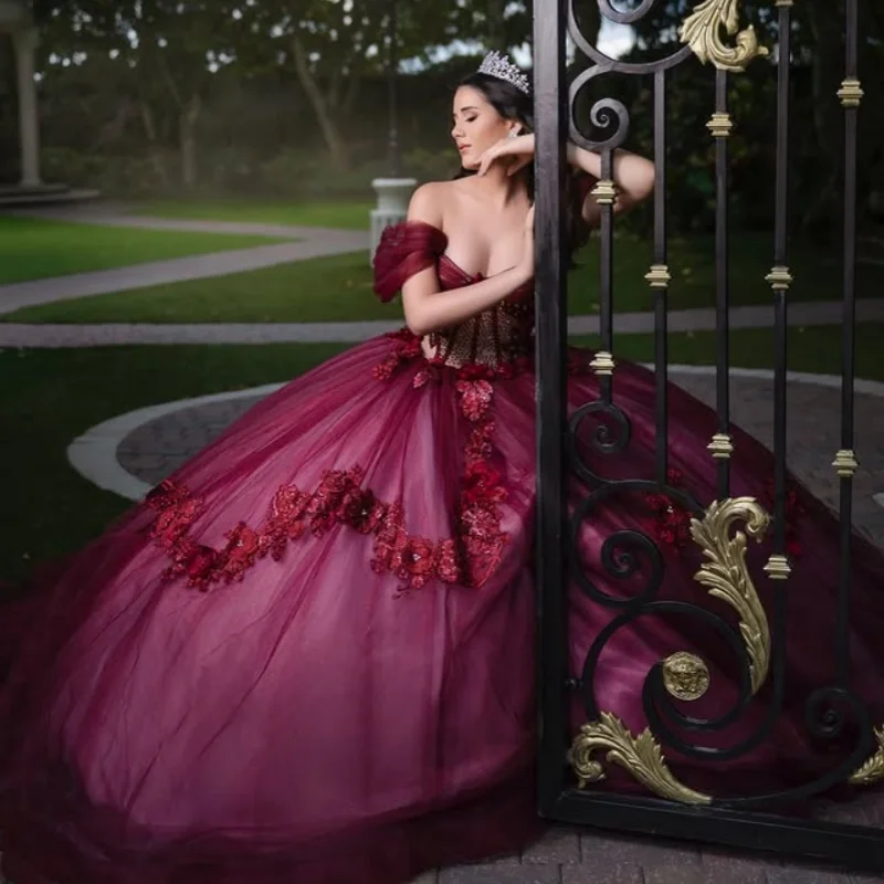 

burgundy Quinceanera Dress Lace crystal 3D flower decal Long tail Long tail Bow vestidos de 15 Quinceanera ﻿Customized