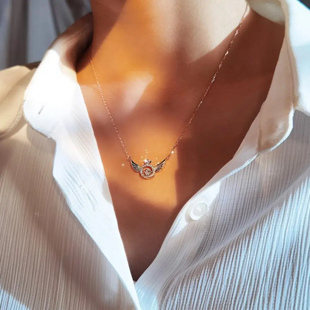 Angel Necklace Guardian Angel Wing Pendant Necklace for Women Heart Sympathy Jewelry Gift Elegant Moissanite Silver Choker