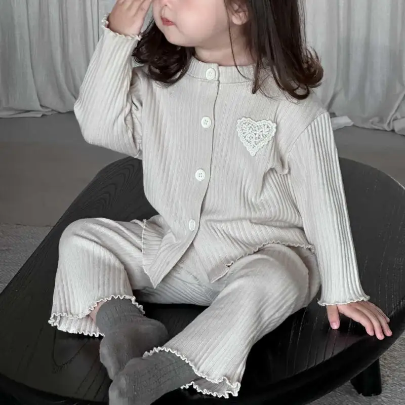 

2025 Autumn New Baby Girl Long Sleeve Clothes Set Infant Girl Heart Cardigan + Pants 2pcs Suit Solid Toddler Cotton Outfits