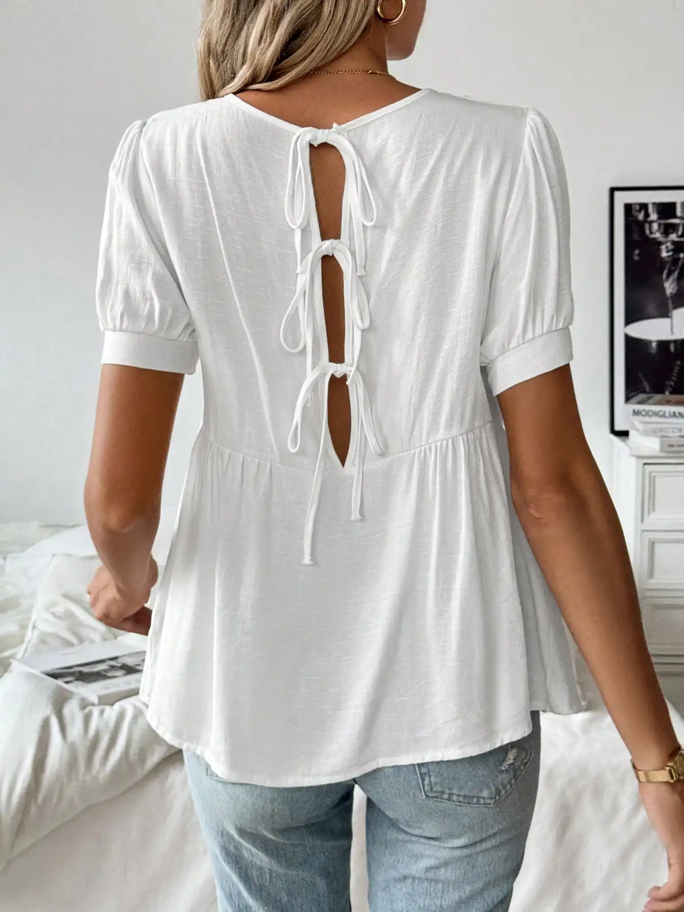 

Nice Elegant Fashion Women's Shirt Small Round Neck Short Sleeve Back Hollow Sexy Casual Shirt For Women