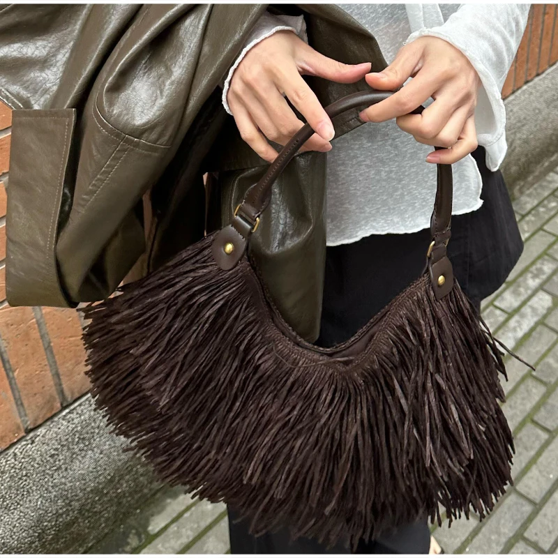 Vintage-Handtasche mit Quasten, Damen-Hobo-Fransen-Unterarm-Schultertasche, Designer-Retro-Freizeit- und Alltagstasche, Kaffeebraun – Detail 6