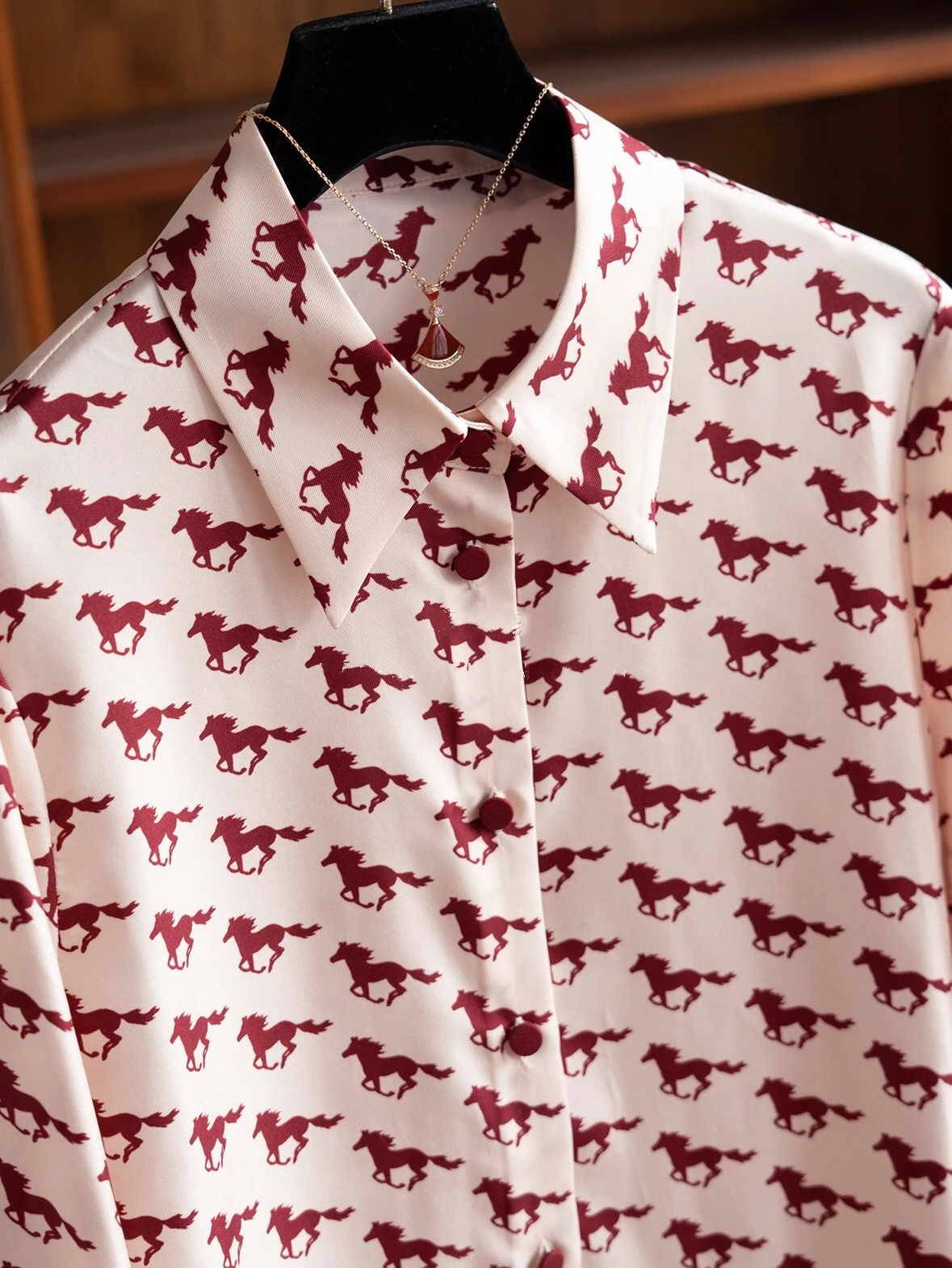 G Horse-Camiseta de manga larga de seda de imitación para Mujer, blusas de Mujer, ropa de oficina Vintage, diseño de marca de lujo