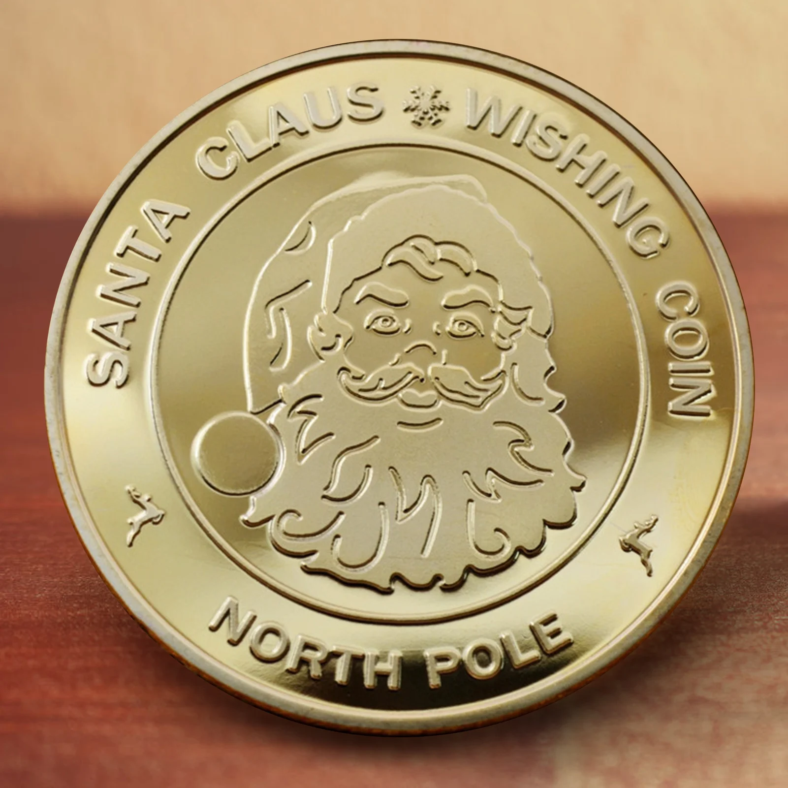 

1pc Merry Christmas Santa Claus Gold Plated Commemorative Challenge Coin Souvenirs #WO