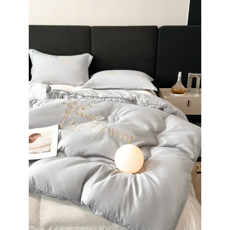 

2024 new grinding and skin-friendly Class A bilateral three-dimensional soybean fiber quilt keeps warm and comfortable