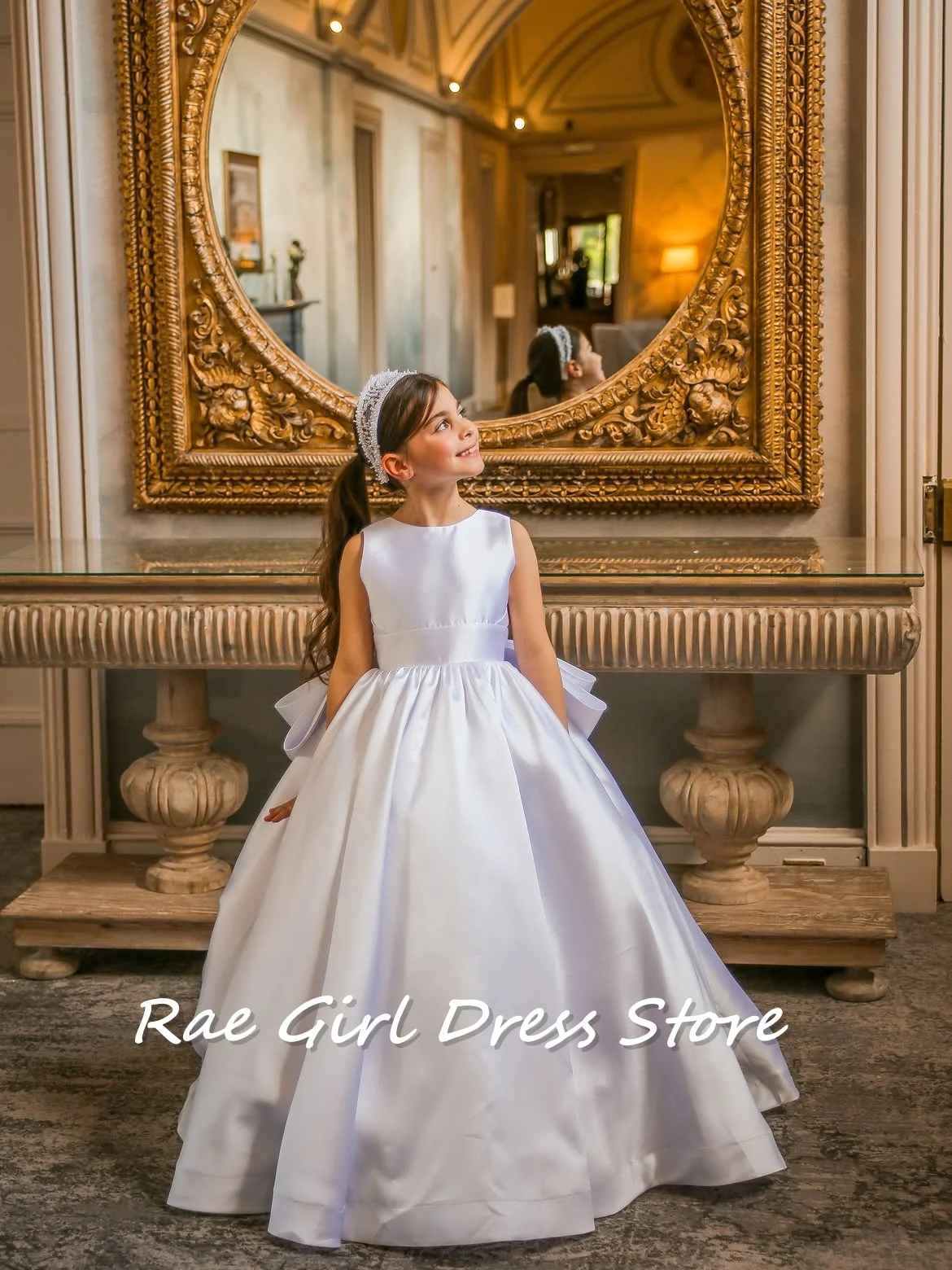 Satin Flower Girl Dress Sleeveless Round Neck A Line Floor Length Gown Side Big Bow First Communion Wedding Formal Gowns