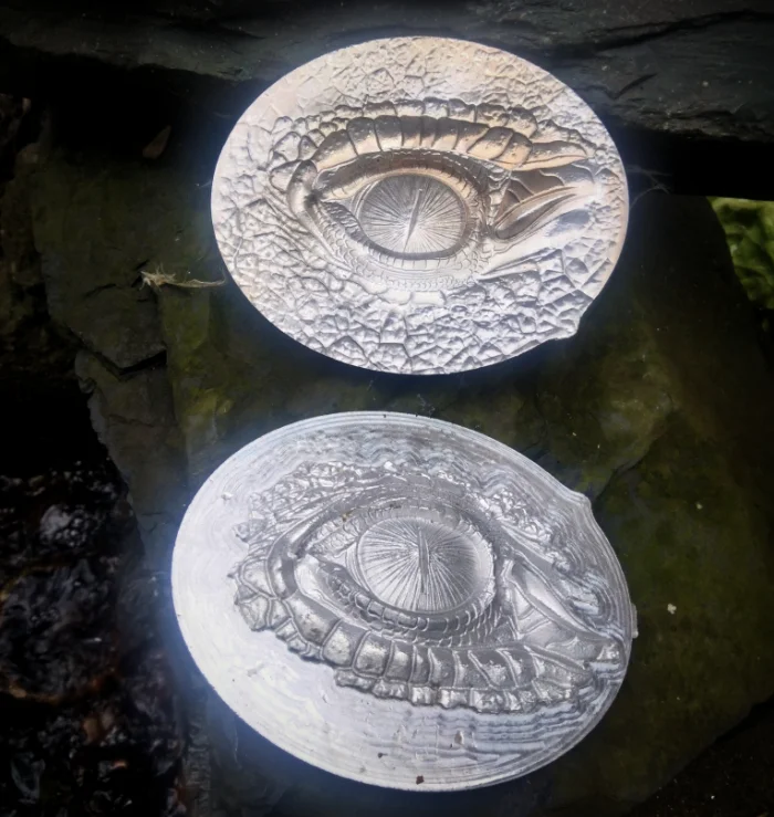 

Hand-work unique design tools-Leather shaping mould-Handcrafted leather tools yin and yang mold dinosaur eye modeling mold