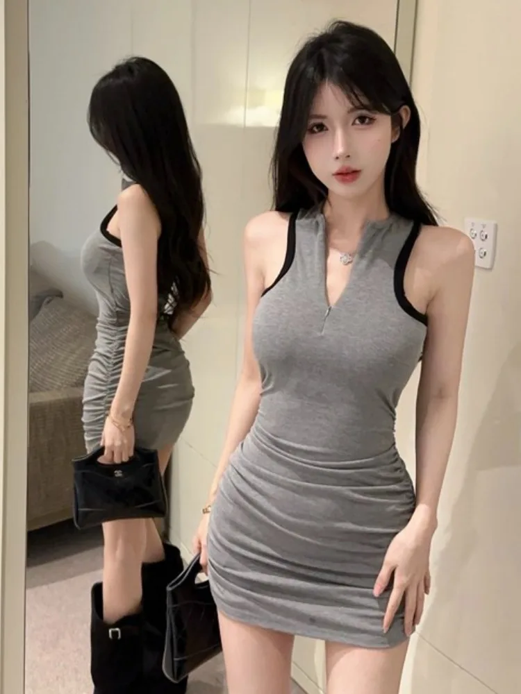 

Slim Fit Color Block Sleeveless Dress Women's Summer Sport Style Sexy Pleated Skirt Tight Fitting High Waist Korean Style