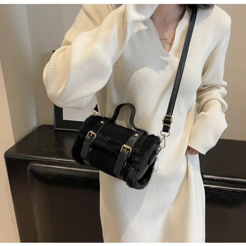 Autumn and Winter Shoulder Bags for Women 2025 New Lamb Plush Suede Ladies Small Square Crossbody Bags Bolsas Para Mujeres