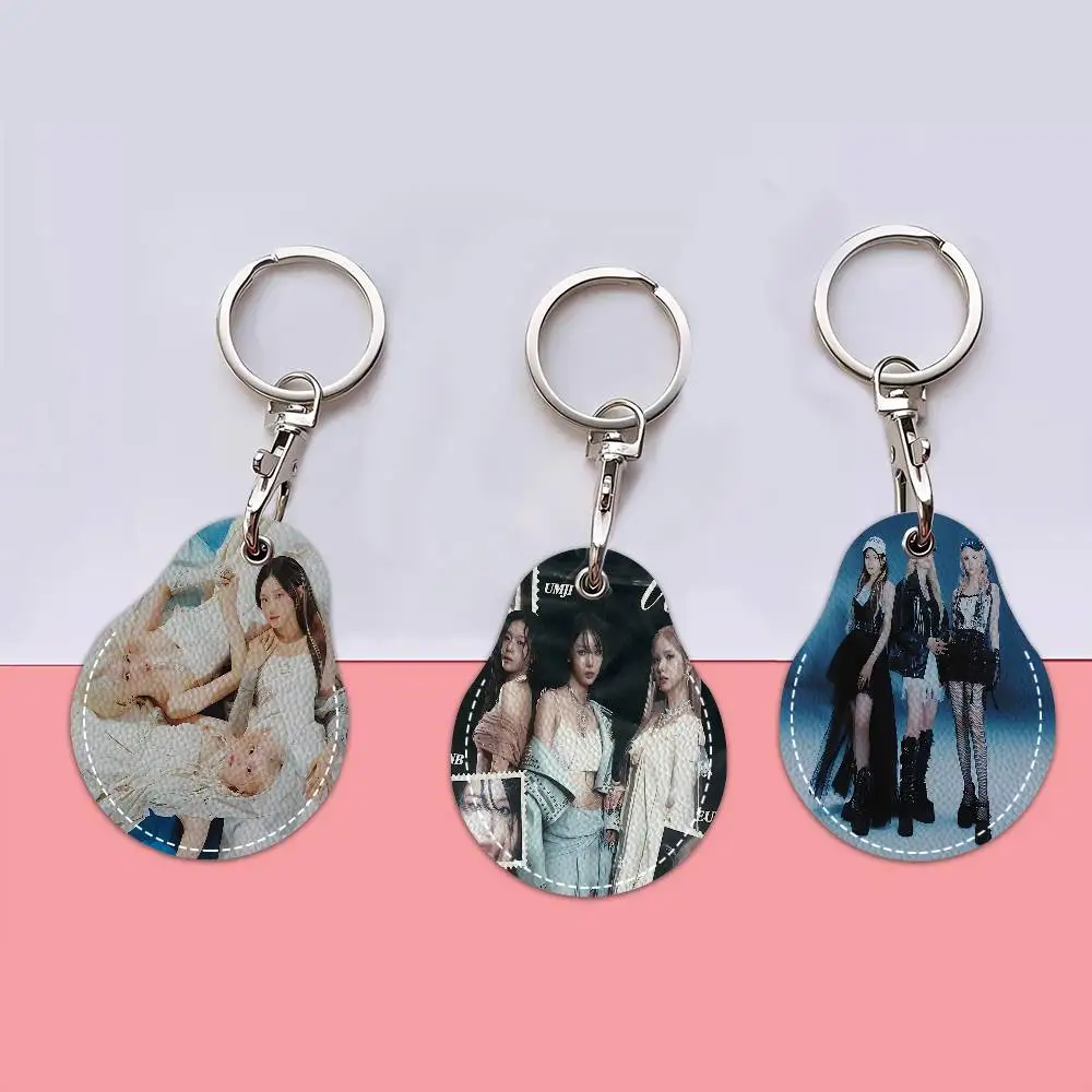 

Pop Group VIVIZ Cute Waterdrop Acc Control Card Holder Induction Bus Elevator Protective Cover Student PU Material