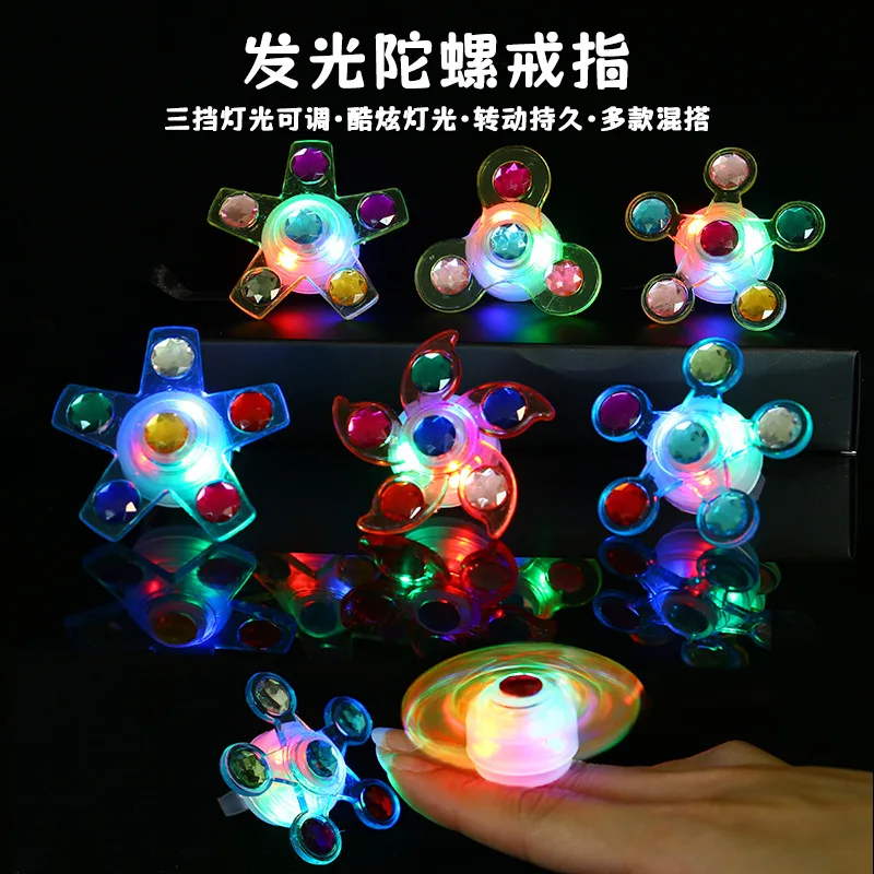 1pc leuchtende Fingers pitze Spinner Spielzeug Kinder Spaß rotierende LED Flash Glow Ring Party Glow-in-the-Dark Prop Finger Stress abbau Spielzeug