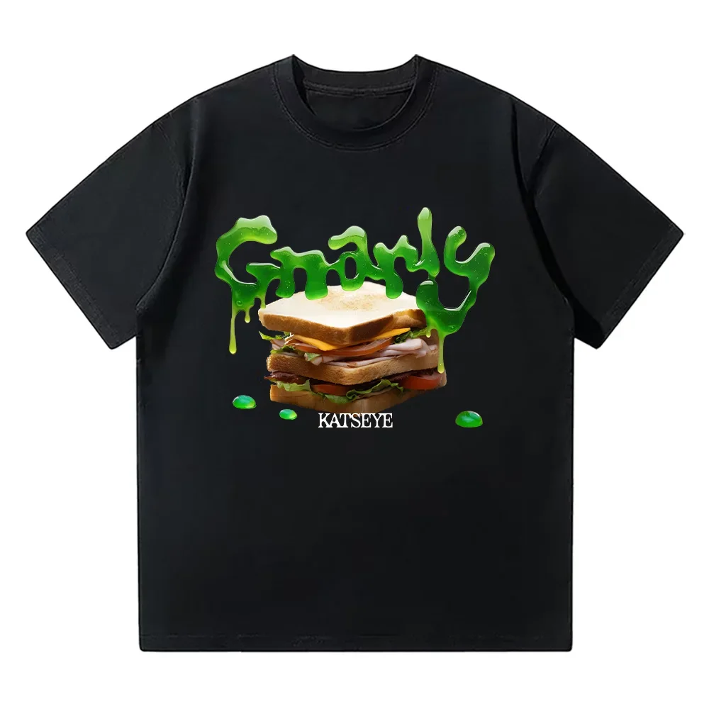 

Summer men's KATSEYE Gnarly sandwich print T-shirt Creative design 100% cotton Kpop style casual round-neck Y2K short-sleeved