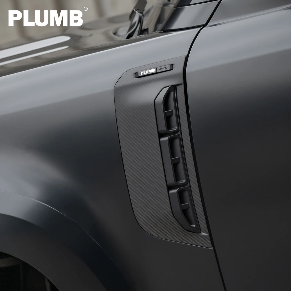 

PLUMB OEM Fit Lightweight Dry Carbon Fiber Fender Air Vent Grille Cover for Land Rover Defender 90/110/130