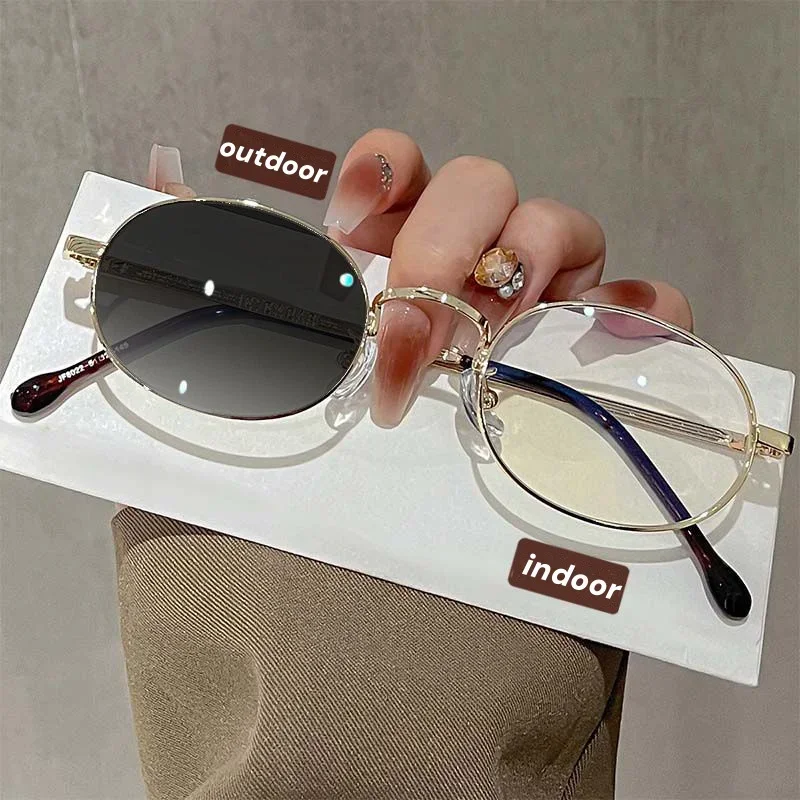 Trendy Women Photochromic Myopia Glasses Men Ladies Fashion Small Oval Frame Near Sight Eyewear Anti-UV Color Change Eyeglasses image 4