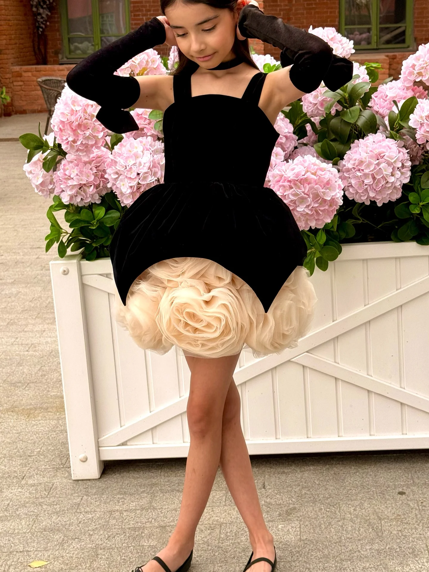 Black Velvet Flower Girl Dress for Wedding Handmade Flowers Birthday Party Dress Golves Princess Dance Dress for Juniors